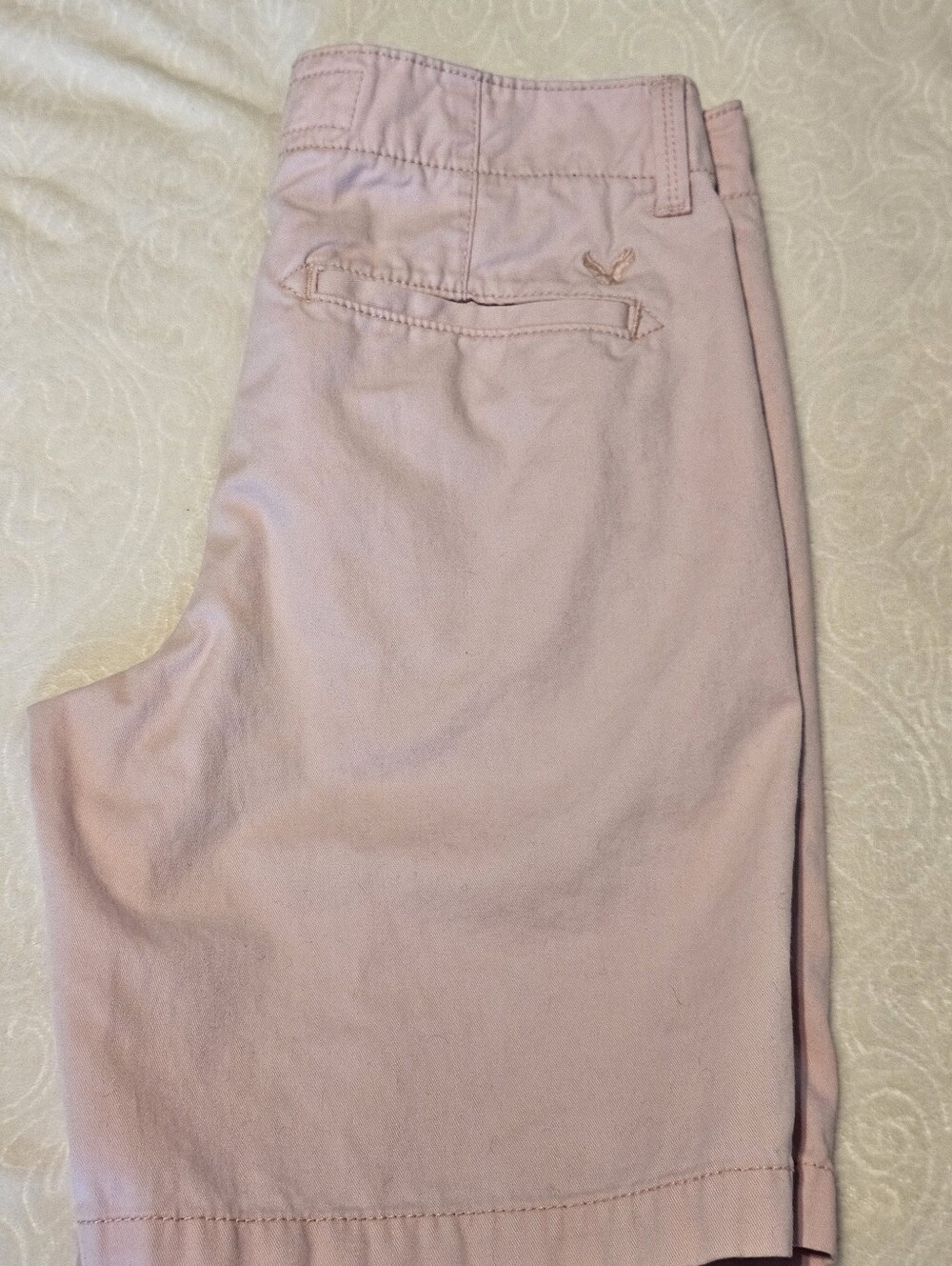 American Eagle Men's 28 Prep Chino Shorts Light Pink Flat Front Cotton